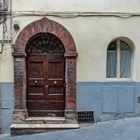 Pearl N°5 Apartment Siena Luaran gambar